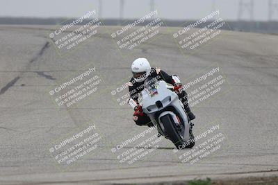 media/Nov-29-2025-TrackDaz (Sat) [[10ae2d9bce]]/B Group/Session 3 (Outside Grapevine)/